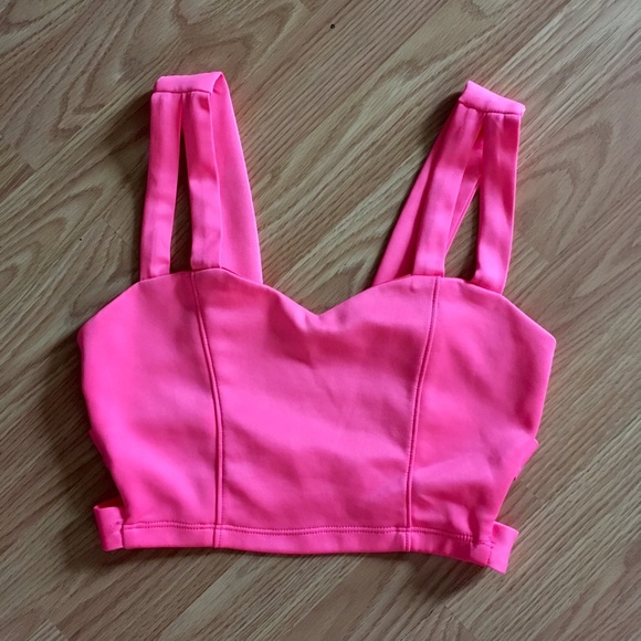 Crop top - Picture 1 of 1